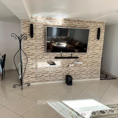 Pleasant Entire House Fully Equipped In A Quiet Area Holiday home